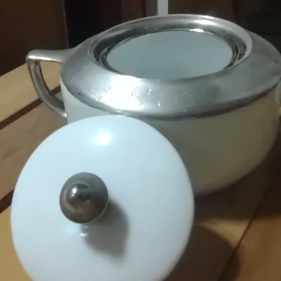 Thomas Bavaria's lanzetti 3 piece Tea set. - Picture 4 of 6